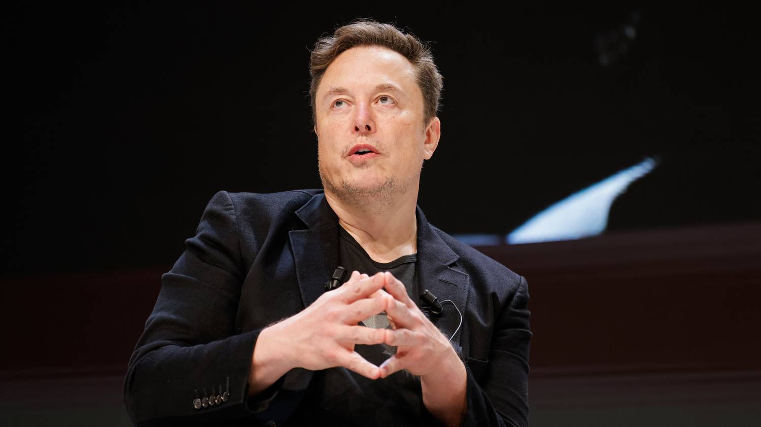 Elon Musk most tényleg megígérte: 2028-ban már telepesek indulnak a Marsra