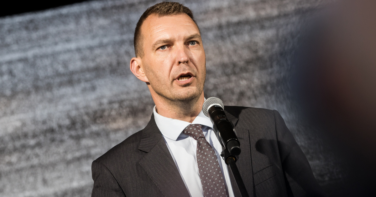 A DK szerint „kamukonzultáció” helyett valódi népszavazást érdemelnek a magyarok Ukrajna EU-csatlakozásáról