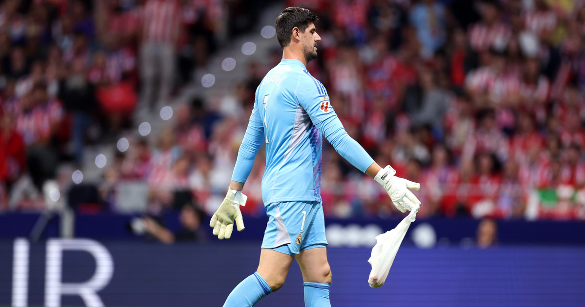 Az Atlético Madrid szurkolói emberi ürülékkel teli szatyrot dobtak a Real világsztárja felé