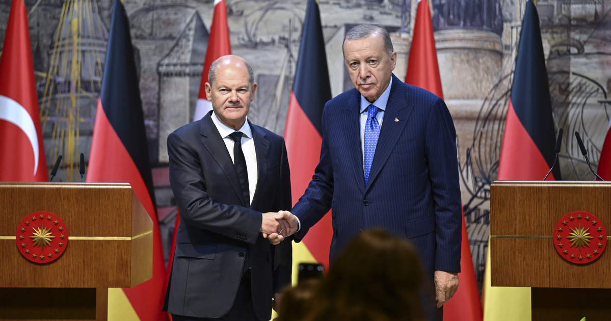 Index – Abroad – Turkish President Olaf Scholz was received in Istanbul and described him as a “dear friend.”