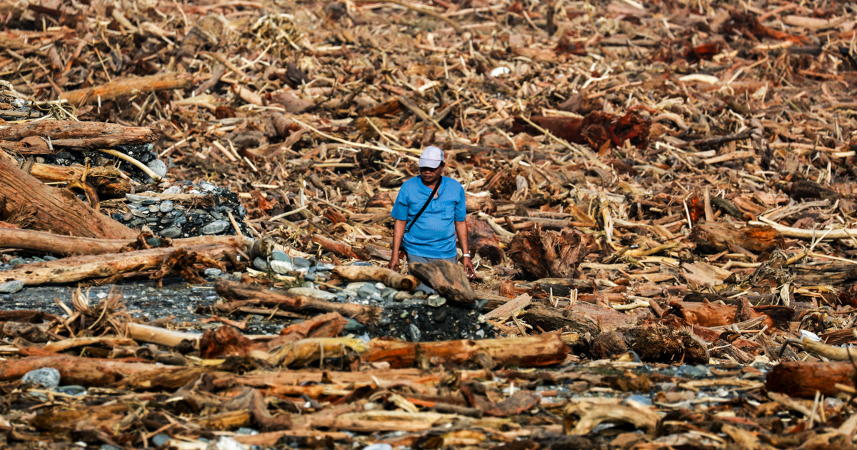 Index – Abroad – Villages were destroyed by the devastating typhoon in the Philippines