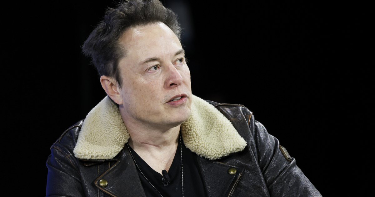 Qizni yechintirib siktiring Pirsing bilan porno er