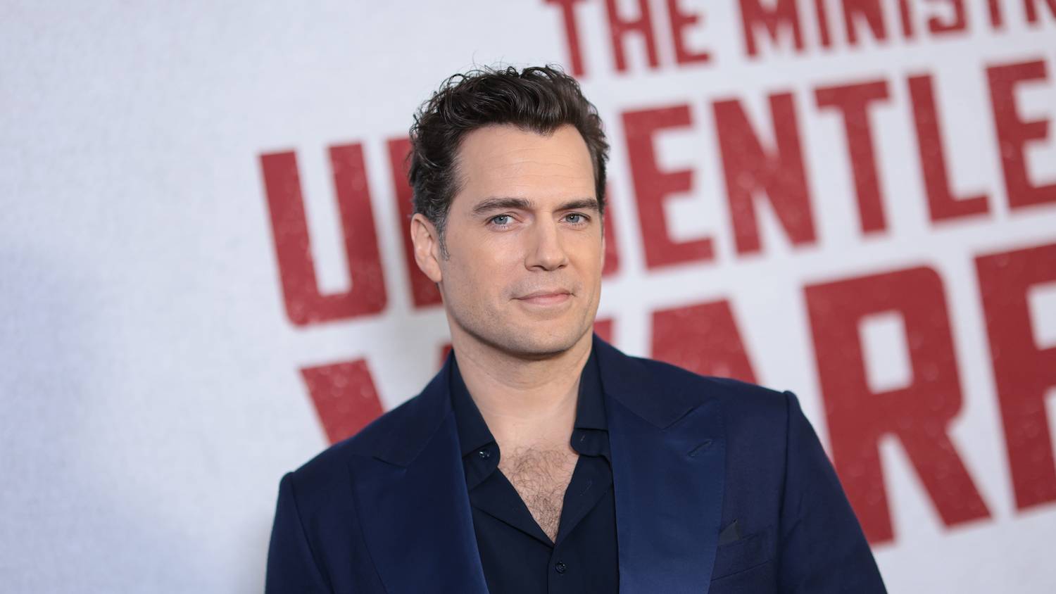 Megszületett Henry Cavill gyereke