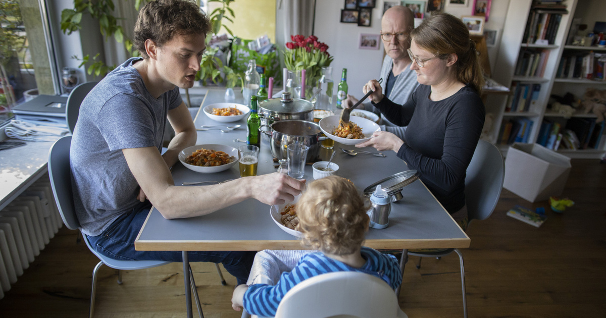 A mamahotelért mindenki nagy árat fizet, pedig a spórolásra lett kitalálva