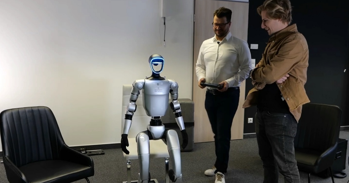 Vajon elveszi a munkáját az első itthon is kapható humanoid robot és a kutyája?