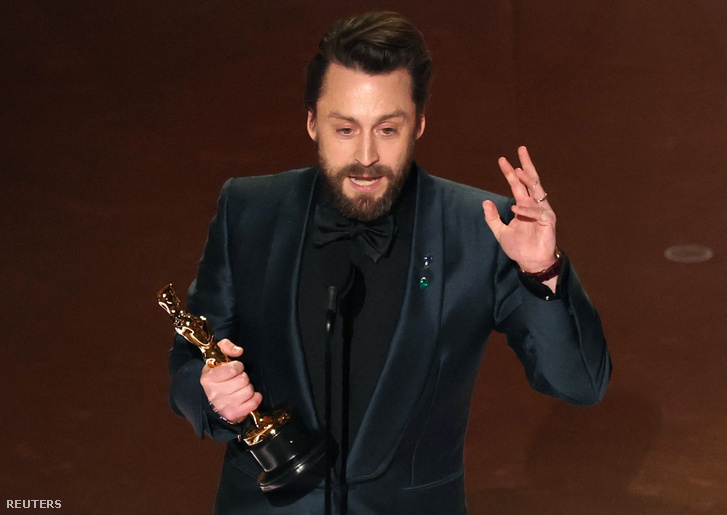 A legjobb férfi mellékszereplőnek járó Oscar-díjat nyerte Kieran Culkin