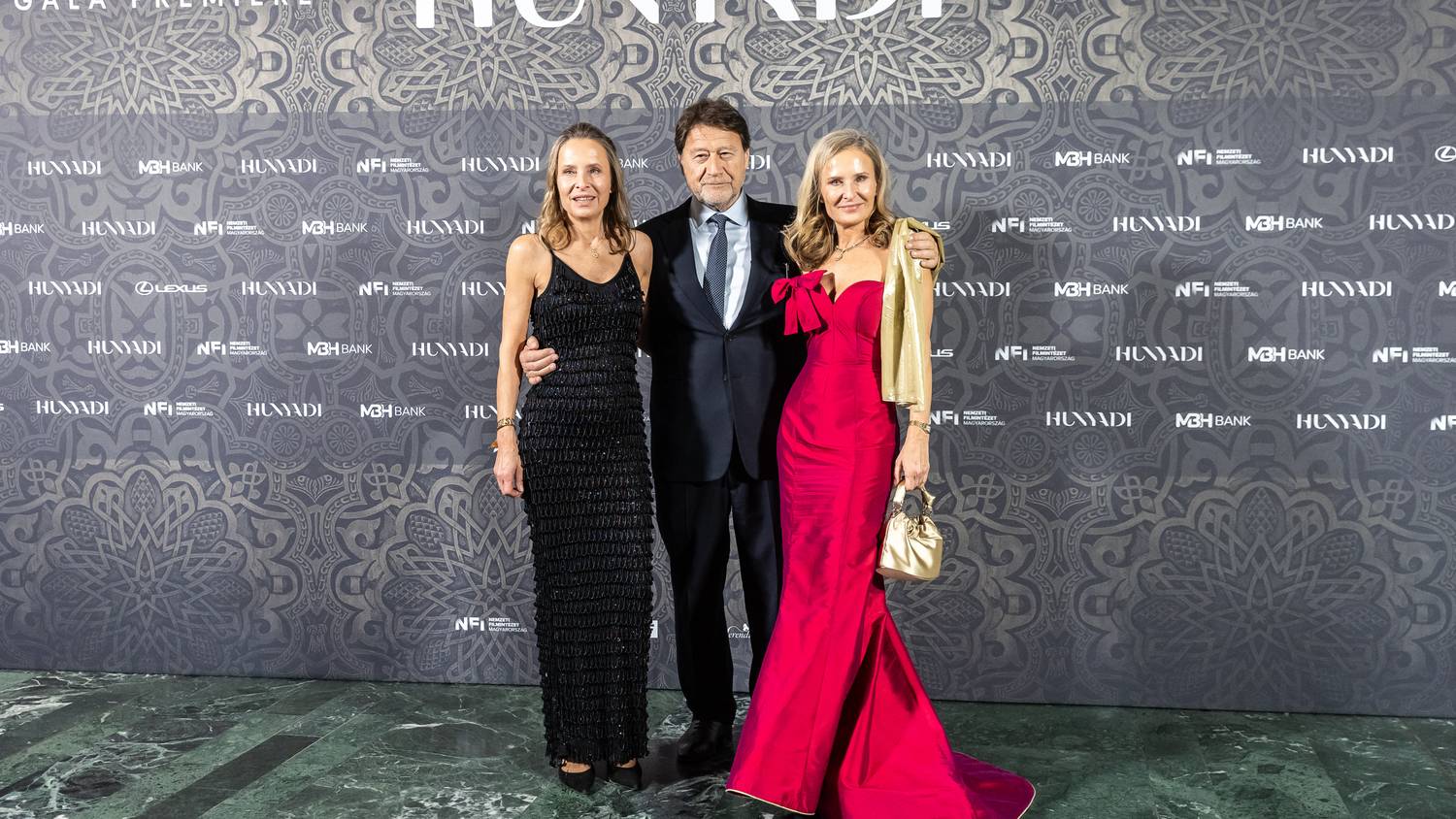 Már Cannes-ban is érdeklődnek Hunyadi iránt! Így készült Magyarország legdrágább sorozata