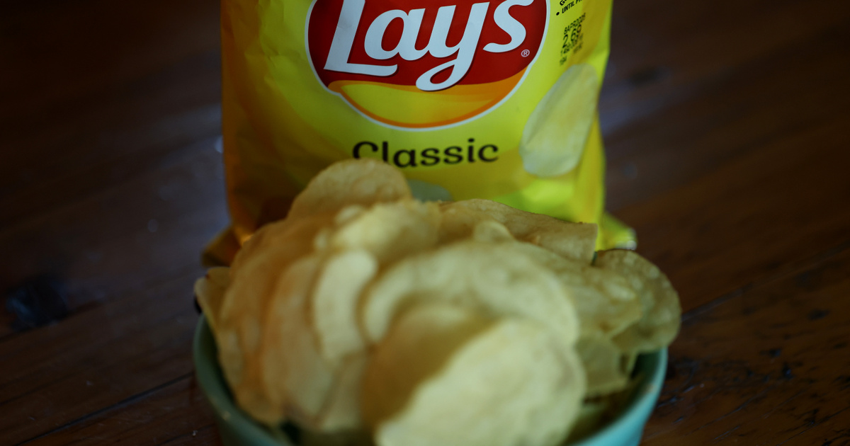 Érdemes résen lenni a chipsrajongóknak, visszahívta egy termékét a Lays