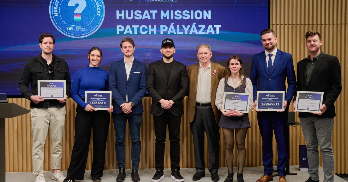 Egyetemistákat és grafikusokat is díjaztak a HUSAT Mission Patch Pályázatán