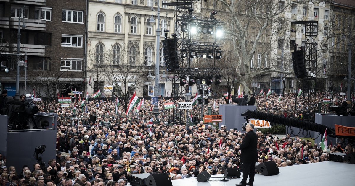 Orbán Viktor két mondattal magyarázta el, hogy miért poloskázott a beszédében