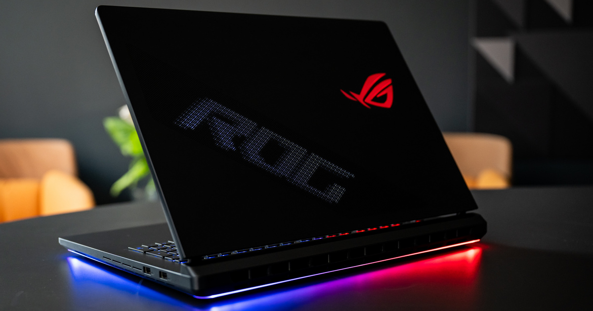 Kegyetlenül erős, de sokkolóan drága lett az Asus új laptopja