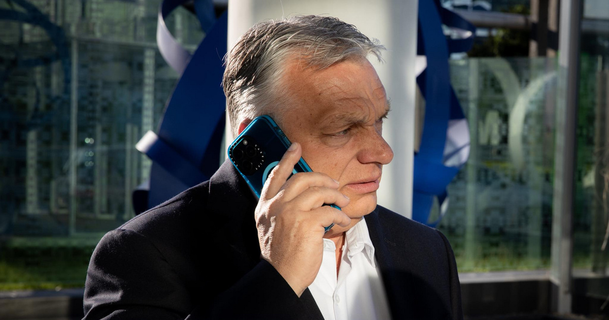 Nem akárkitől kért „telefonos segítséget” a péntek reggeli interjú előtt Orbán Viktor