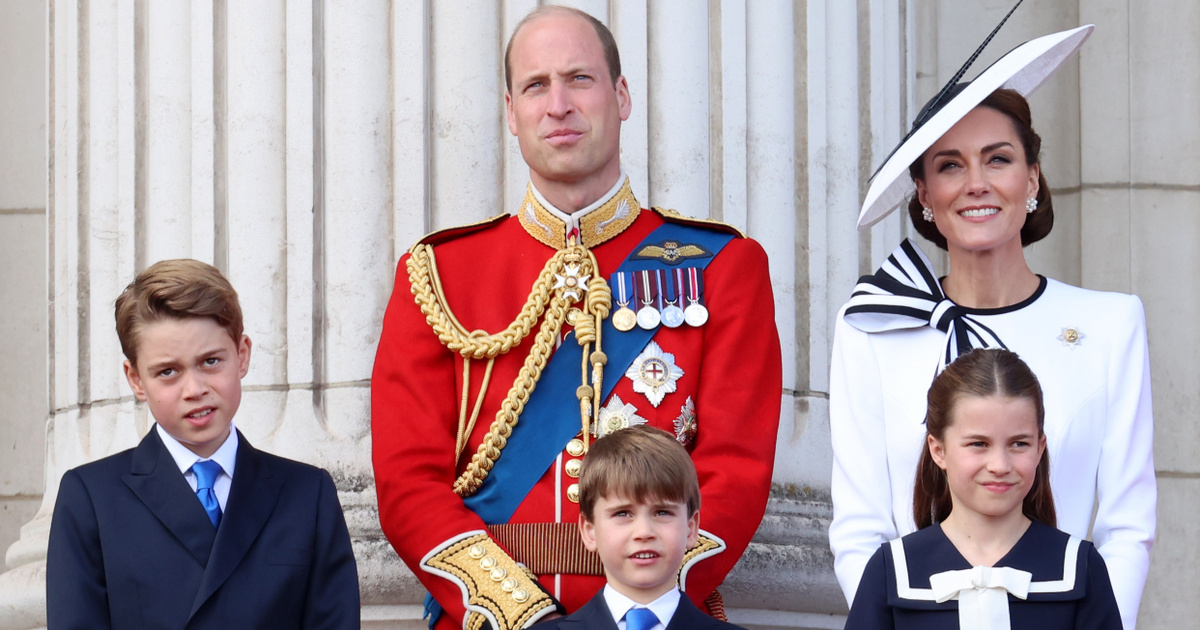 A Kensington-palota megmutatta a világnak a 10 éves Sarolta hercegnőt