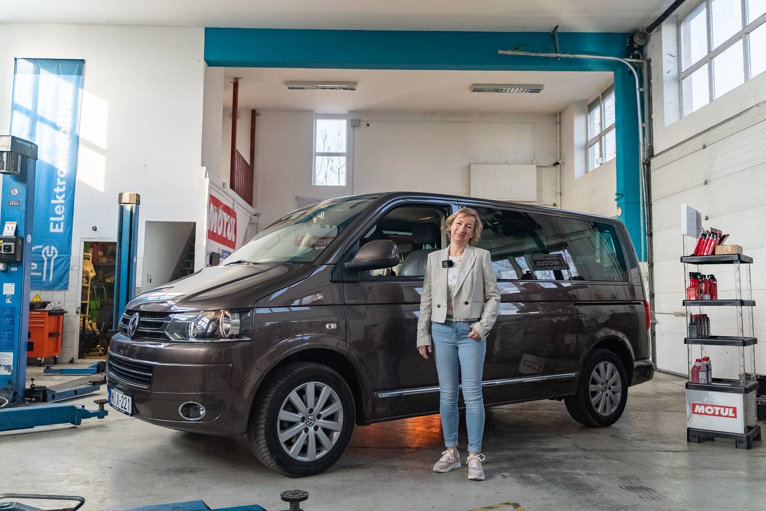Hat gyermekkel ez egy családi autó - MűhelyPRN: Volkswagen Multivan 2,0 TDI – 2012.