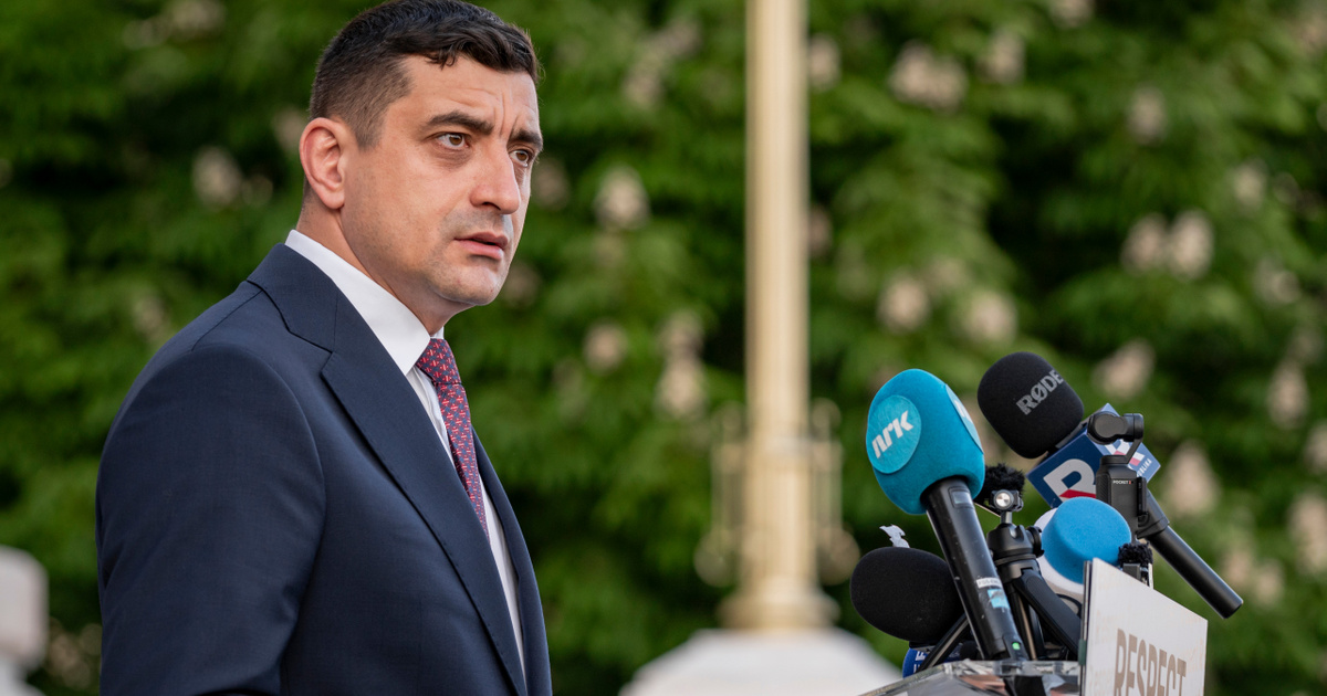 Hatalmas versenyben dőlt el, ki állíthatja meg a magyarellenes szélsőjobbost Romániában