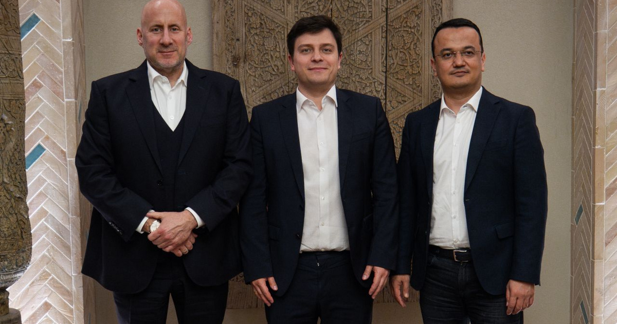 Üzbég delegációt fogadott a 4iG elnöke