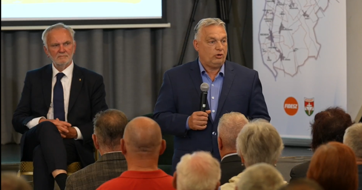 Orbán Viktor: Amerika lelécelt, mi meg állunk, mint a lakodalomban
