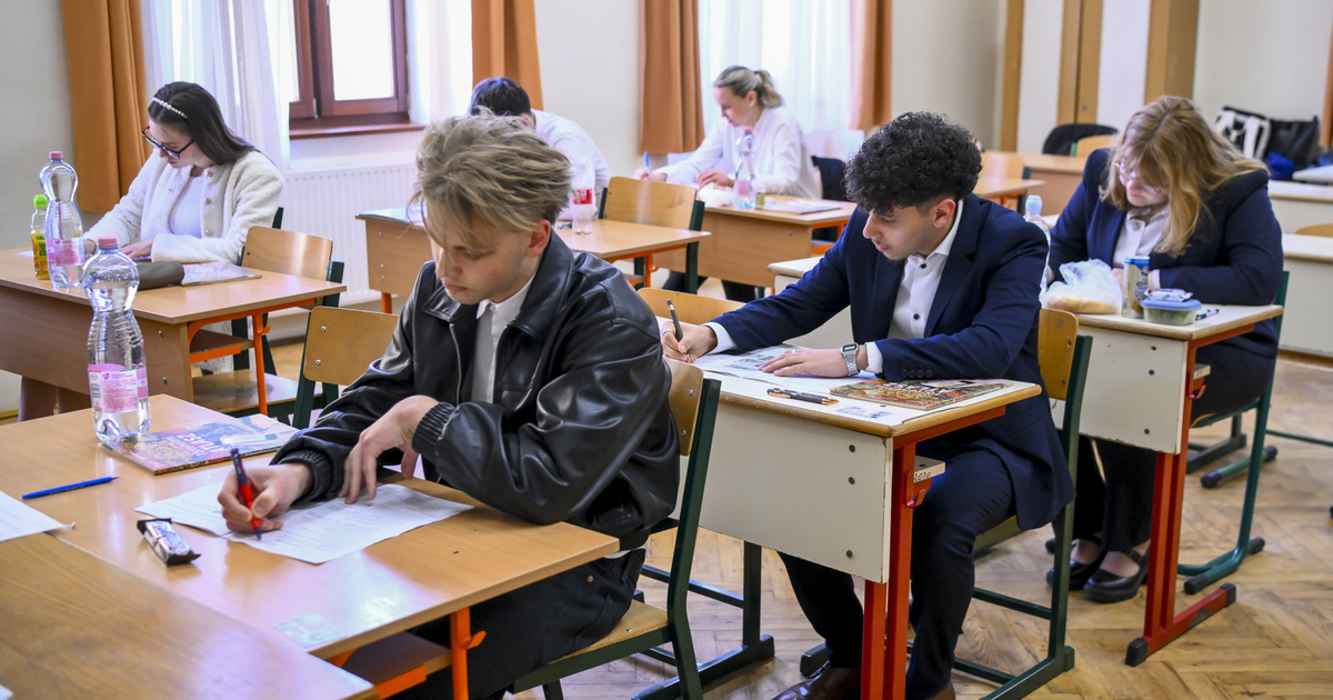 „Kegyetlen volt” a töriérettségi a diákok szerint, mutatjuk a megoldásokat