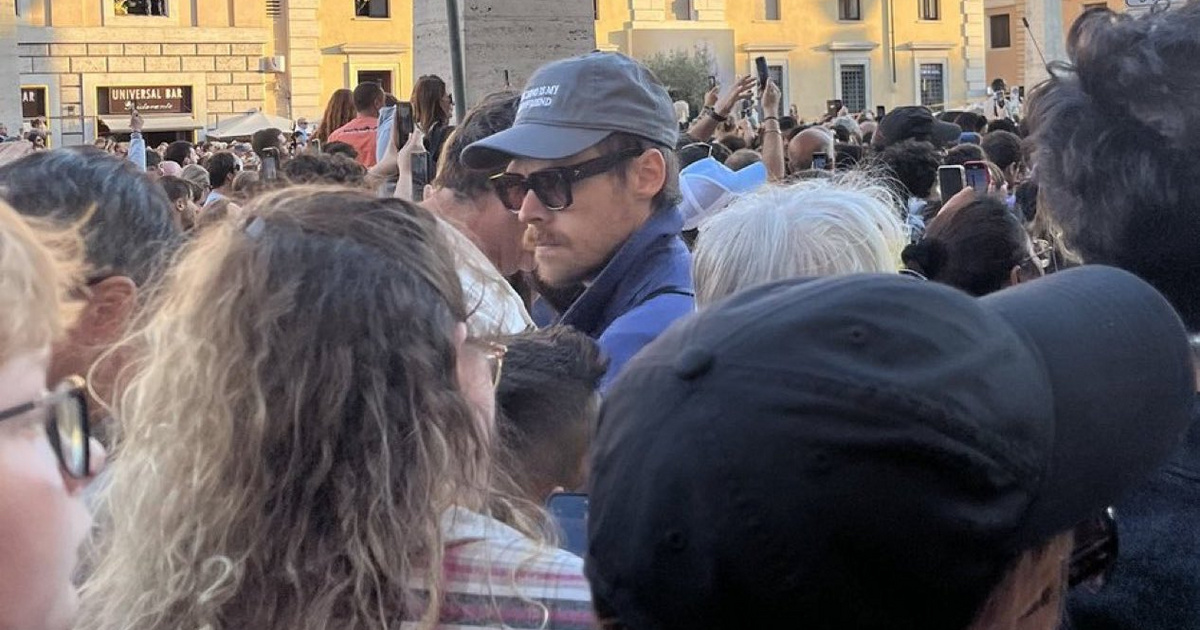 XIV. Leó pápa környezetében fotózták le Harry Stylest