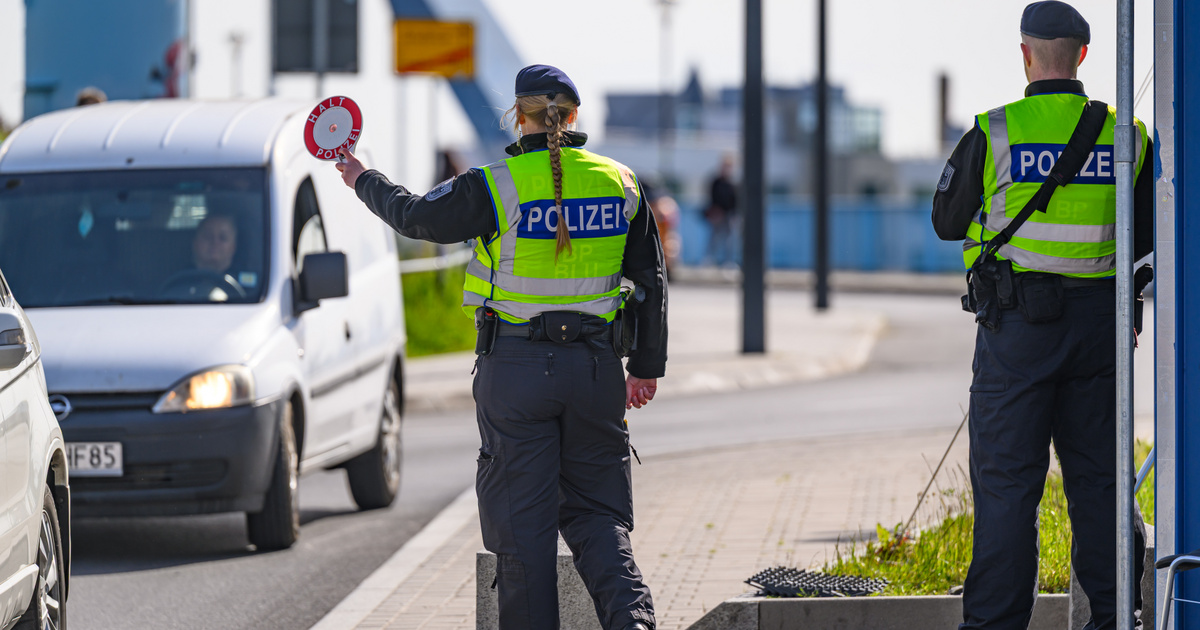 Új gyakorlat: már a határon visszafordítják az illegális migránsokat Németországban