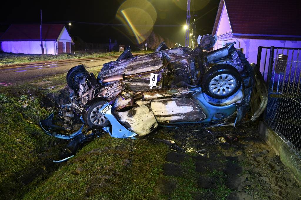 Drogozott és gyógyszert is szedett a 25 éves nő, aki halálos balesetet okozott Fejér vármegyében