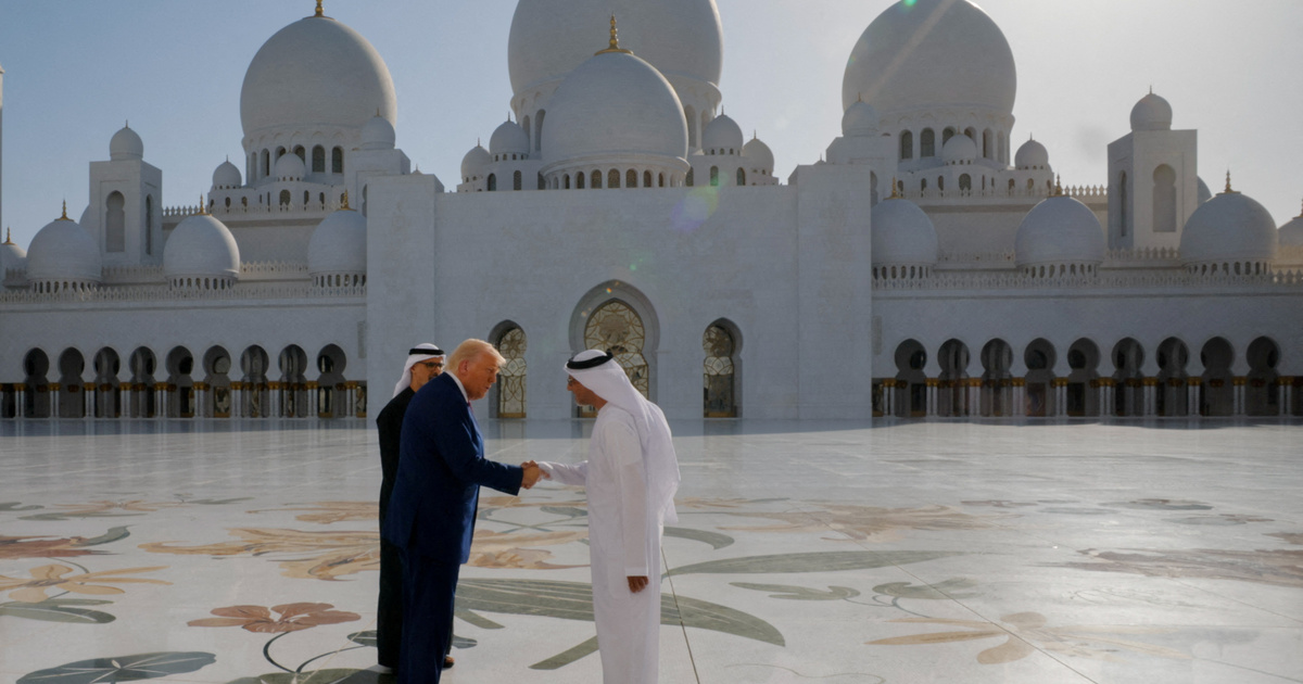 Ez az ajándék még a repülő palotánál is értékesebb lehet Donald Trumpnak