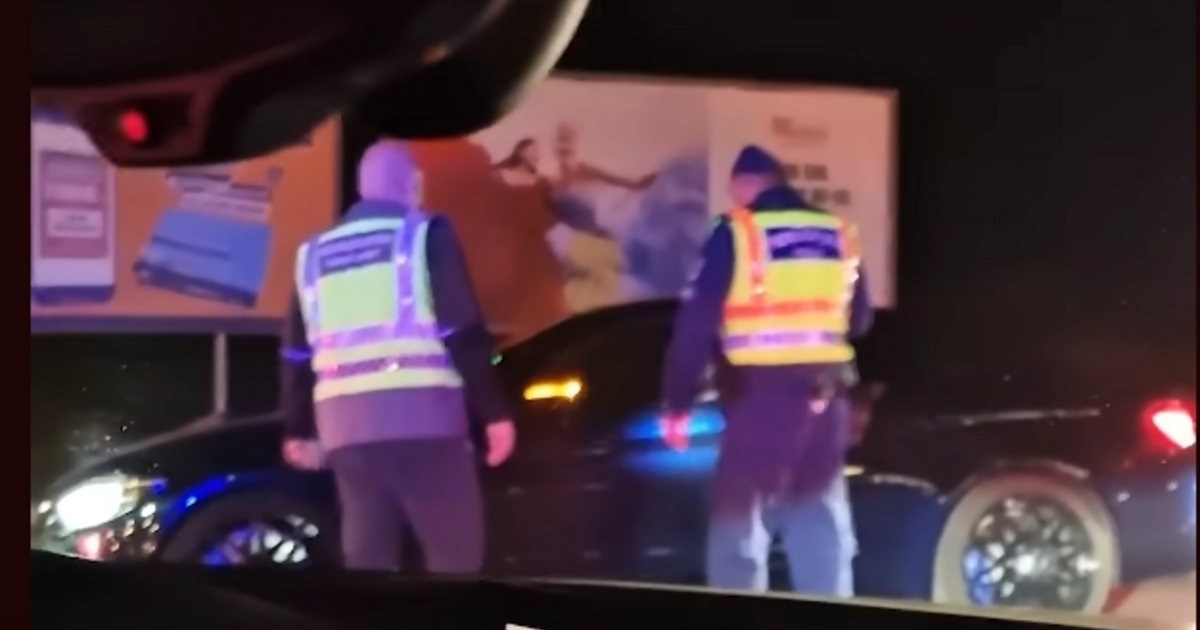 Illegális tuningtalálkozóra csaptak le a rendőrök Győrben