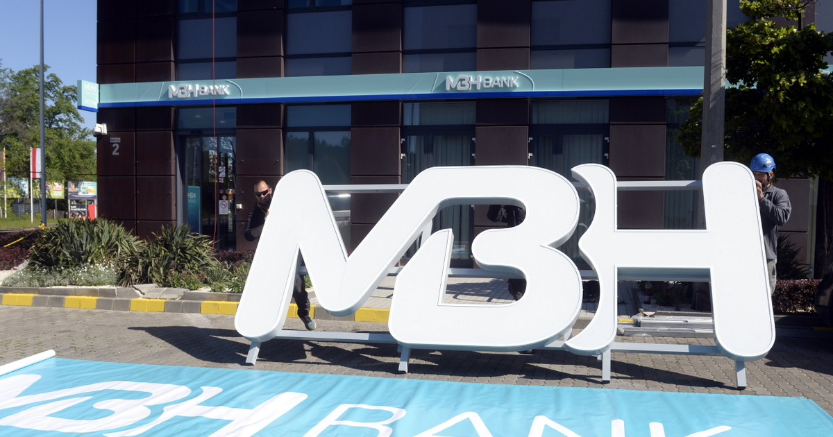 Az MBH Bank 10 millió forinttal segíti a pécsi gyermekonkológiai osztályt