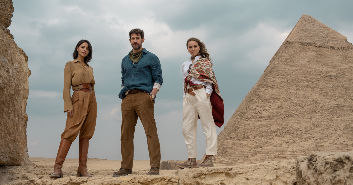Guy Ritchie leforgatta a saját Indiana Jones-filmjét, jó pocsék is lett