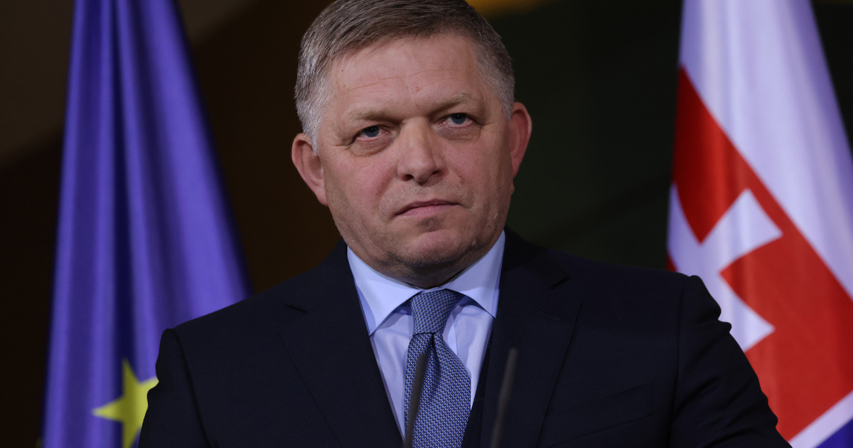 Robert Fico hadiipari együttműködésben rejlő lehetőségekről tárgyalt Üzbegisztánban