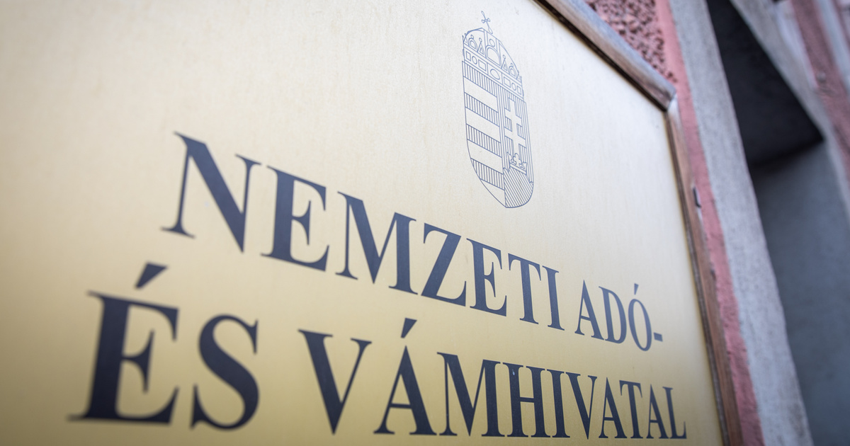 Index – Belföld – Száz e-cigarettát rendelt a NAV, milliós bírság vár a hirdetőre