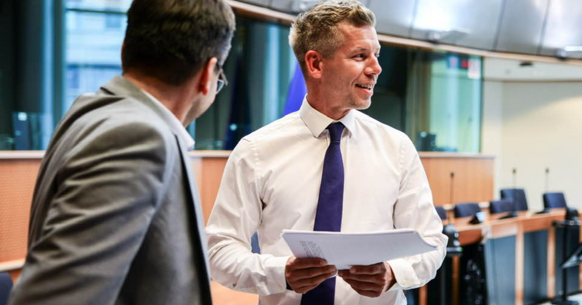 Meghallgatta Magyar Pétert az Európai Parlament a mentelmi ügyében