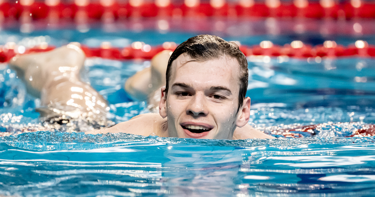 Kós Hubert legyőzte a világ legjobb, négyszeres párizsi olimpiai bajnok úszóját