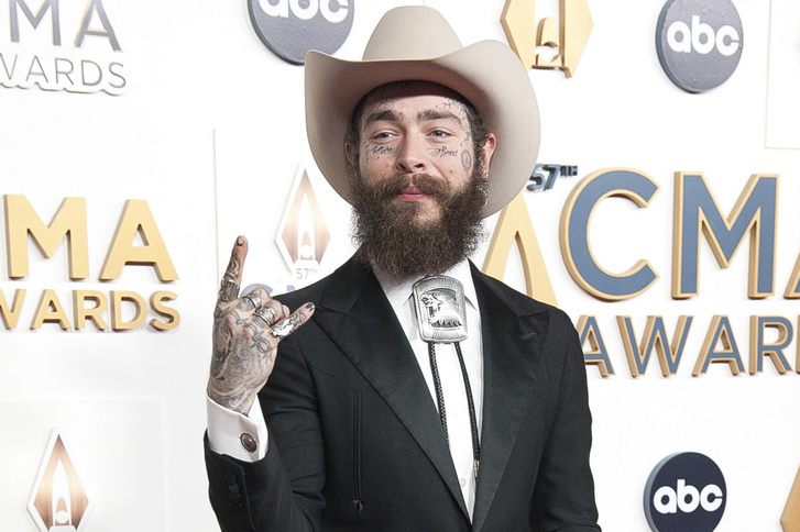 Post Malone kiadta az útját a barátnőjének, aki miatt korábban a gyermeke anyját is elhagyta