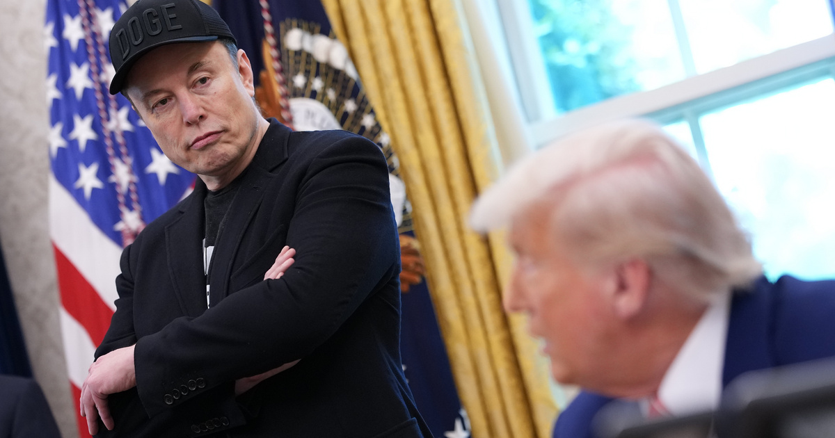 Donald Trump kitoloncolná Elon Muskot az Egyesült Államokból, a techmilliárdos új pártot alapítana