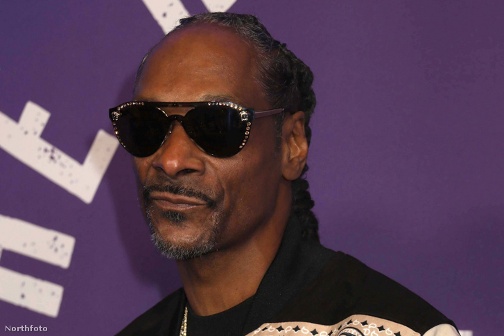 Dogg 2028 – Amerikai elnökként posztolt képeket magáról Snopp Dogg