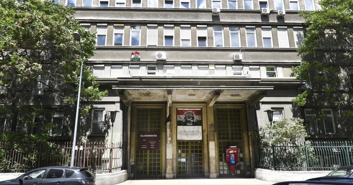 Nébih: több hónapja lejárt húsokat tároltak a Péterfy kórház konyháján