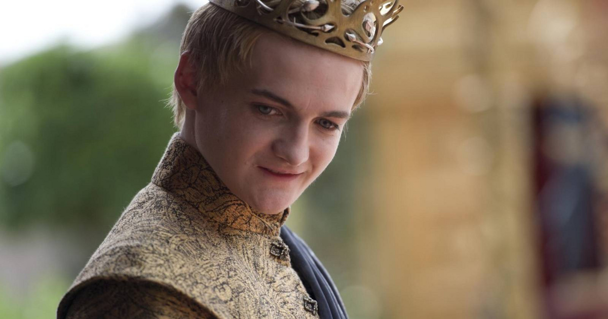 A Trónok harca ördögi Joffrey-ja mellett elmennél az utcán: felismerhetetlen Jack Gleeson