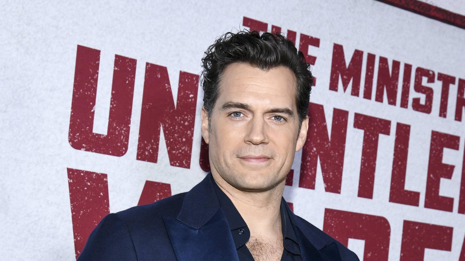Kiderült, miért cserélték le Henry Cavillt a legújabb Superman-filmben