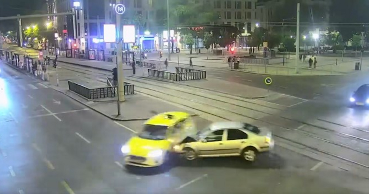 Letartóztatták a taxisba belerohanó autós ámokfutás gyanúsítottjait