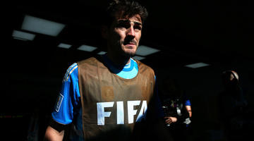 Óriási meglepetés, Casillasért ölre mennek