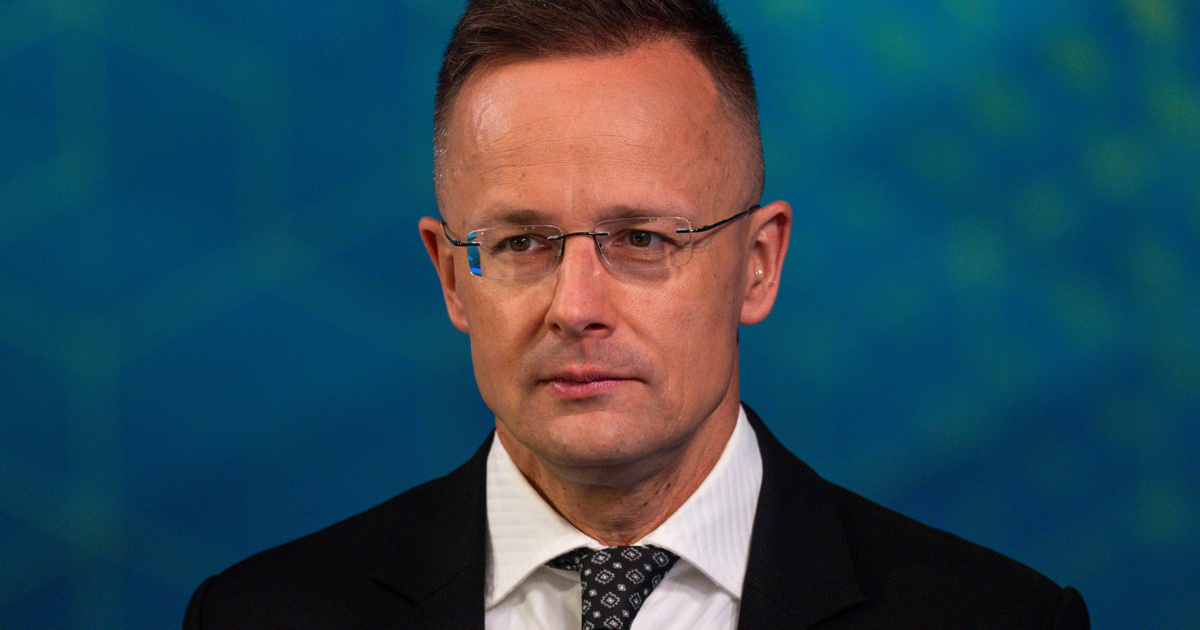Szijjártó Péter: Magyarországon teljesen szabad a szerelem