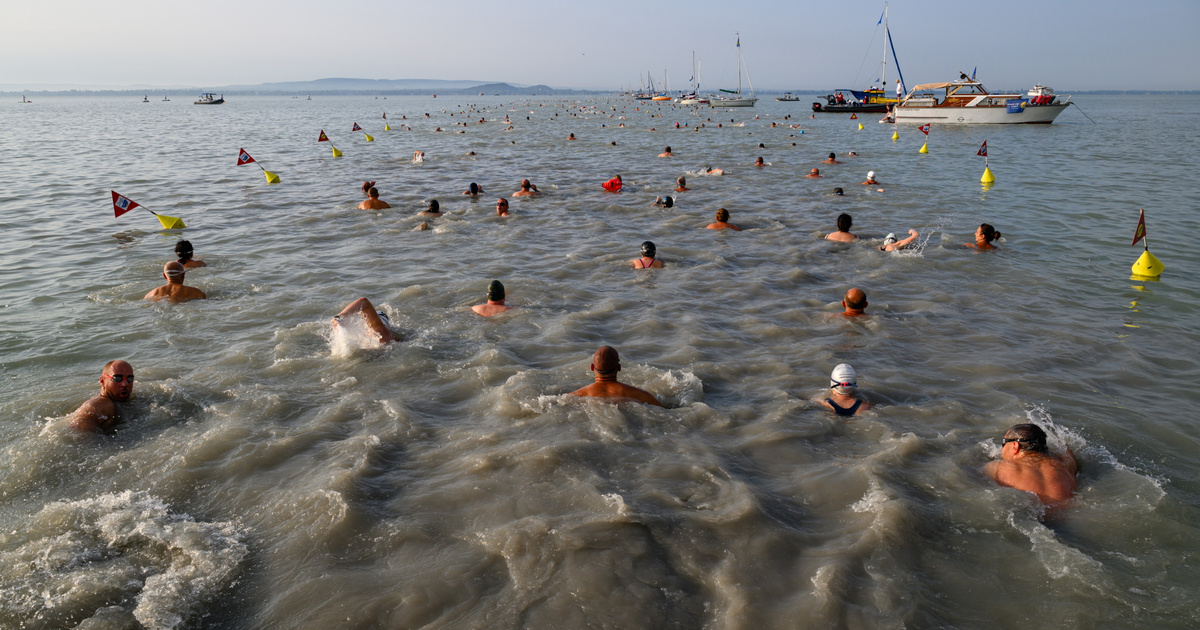 Újra elhalasztották a Balaton-átúszást