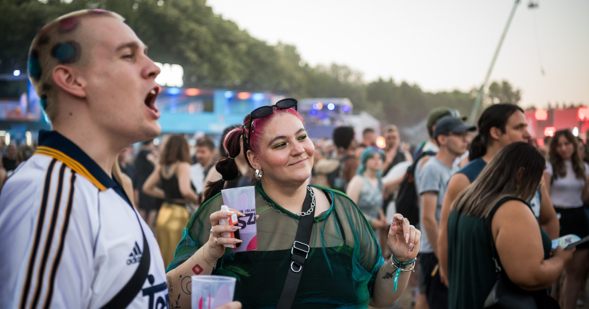 „Nem tudjuk, a főnök mennyit keres, de szerintem jobb is”