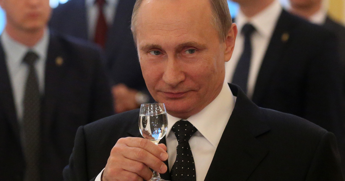 Putyin a tárgyalások mestere, behúzza Trumpot a csőbe?