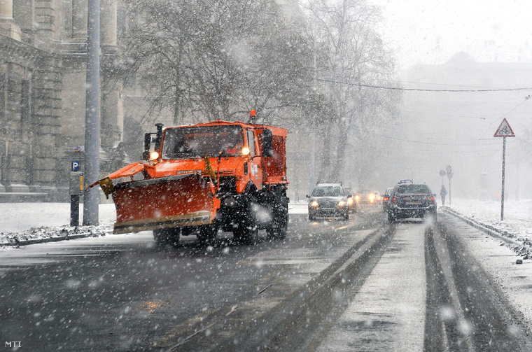 D MTZ20120215015