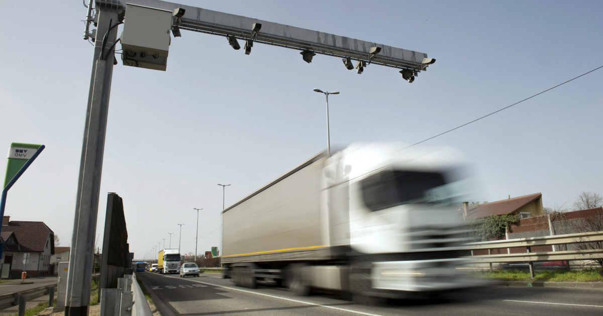 Index – Belföld – Száguldozás Budapesten: a sofőr 468 ezer forintja bánta, hogy 129 kilométer per ór…