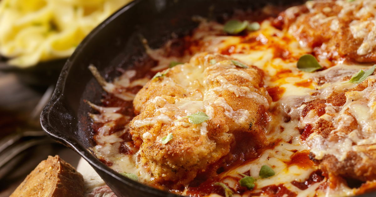 Parmezános csirkemell olasz recept alapján: így nem unalmas a rántott hús