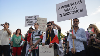 Izrael ellen tüntettek Budapesten
