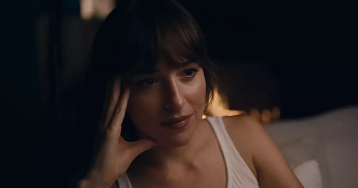 Dakota Johnson bedurvult, édeshármas után már édesnégyesezik